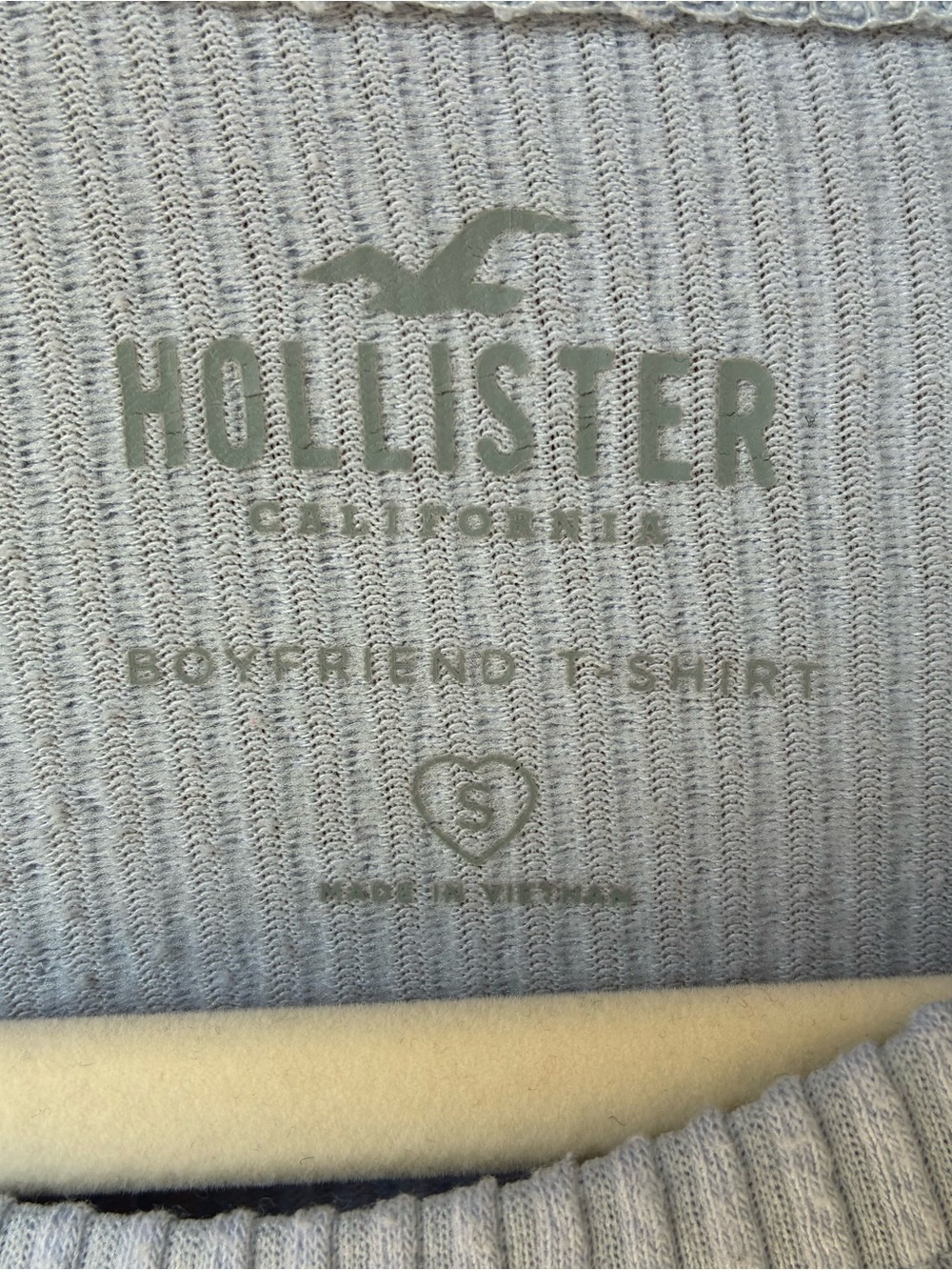 Hollister Crop Blue Crew Neck Ribbed Long Sleeve Pullover
Boyfriend Shirt Size S - Picture 4 of 6